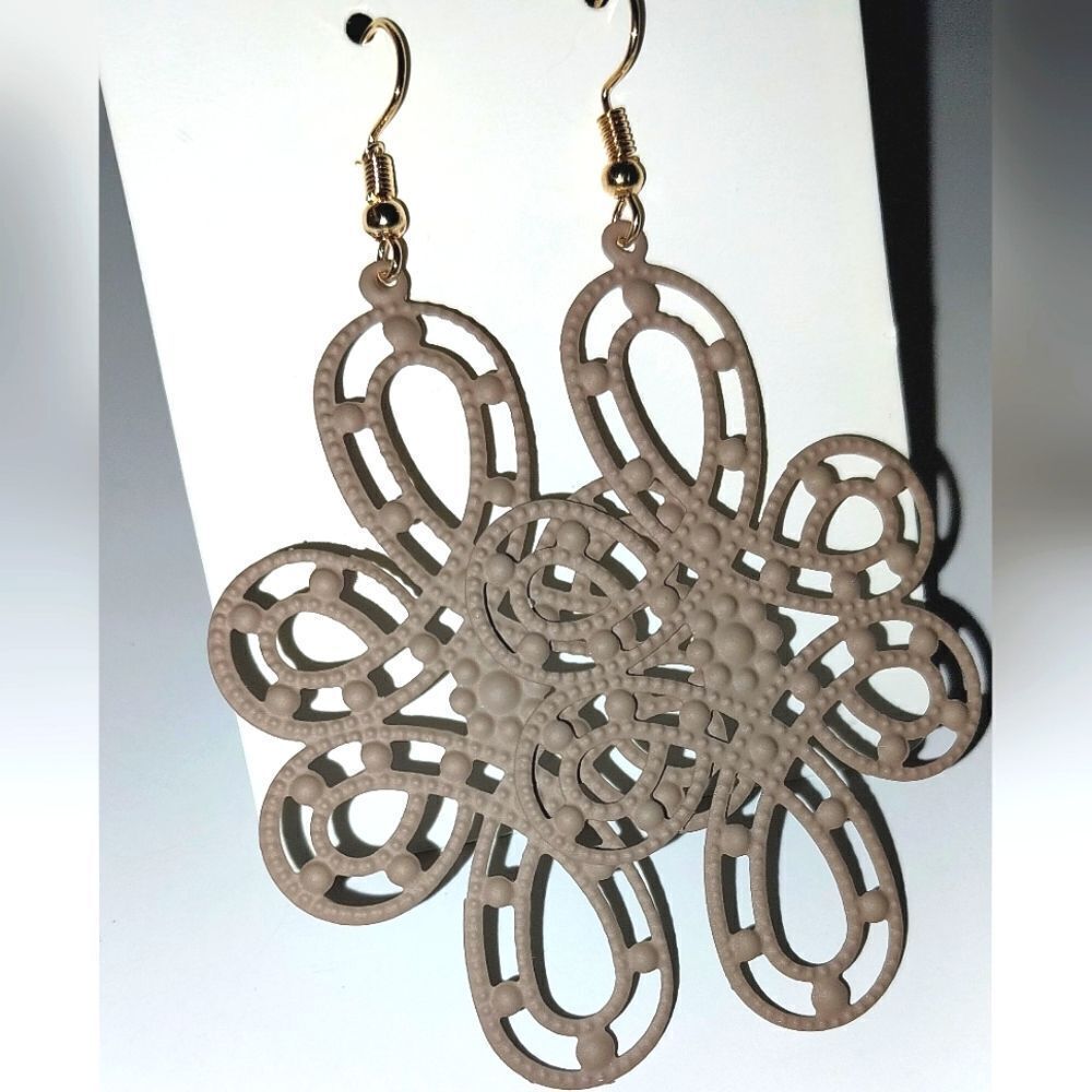 Ladies Super cute boho fashion earrings